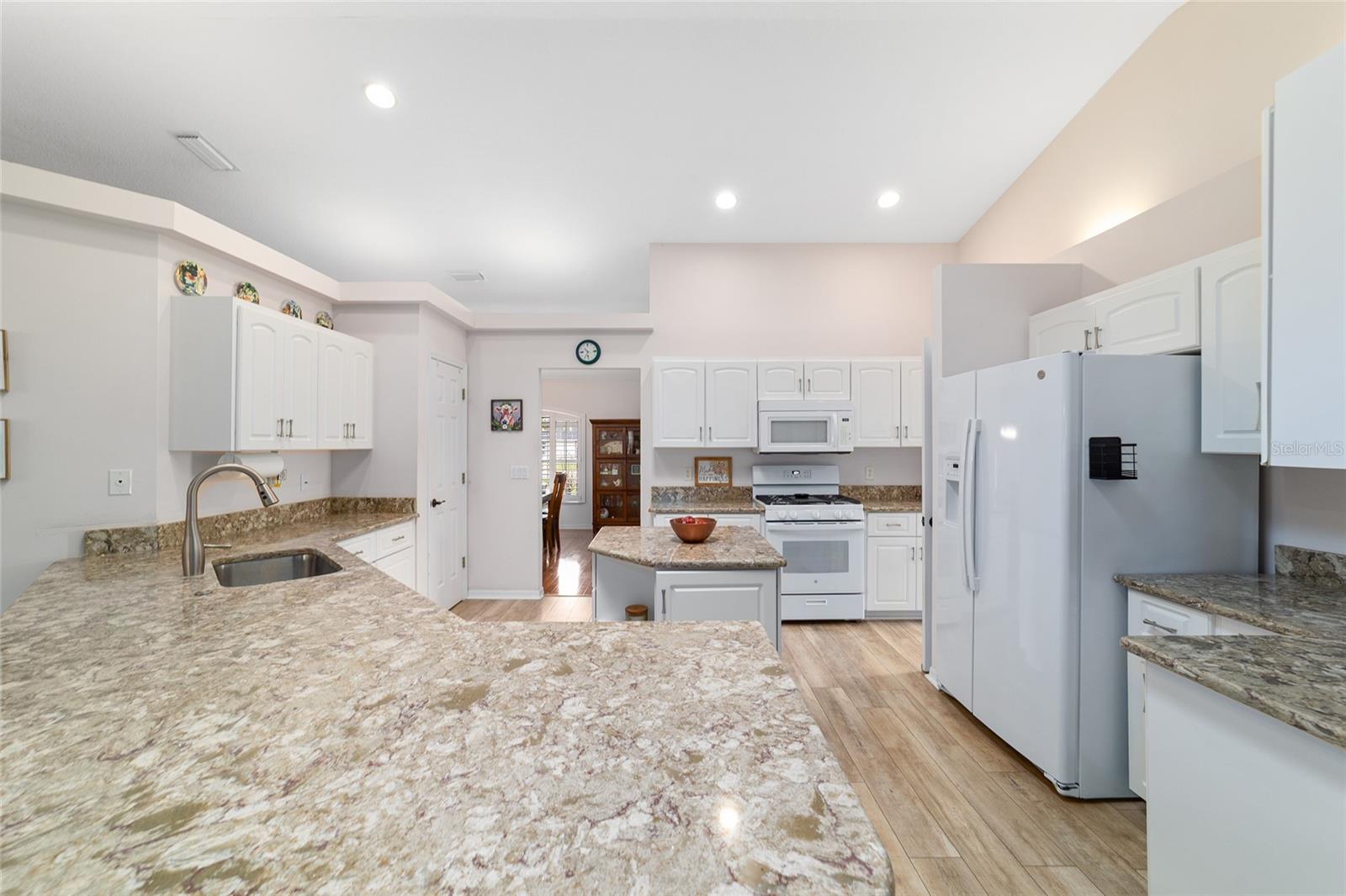 Image 25 of 64 For 4718 32nd Street