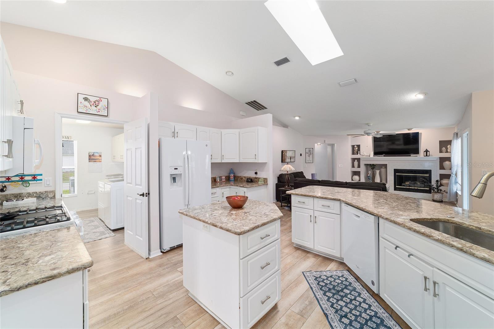 Image 30 of 64 For 4718 32nd Street