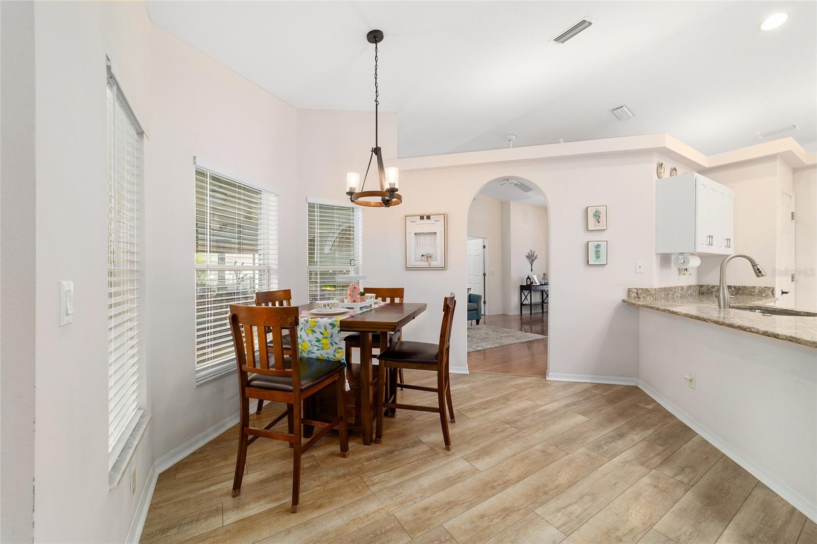 Image 31 of 64 For 4718 32nd Street