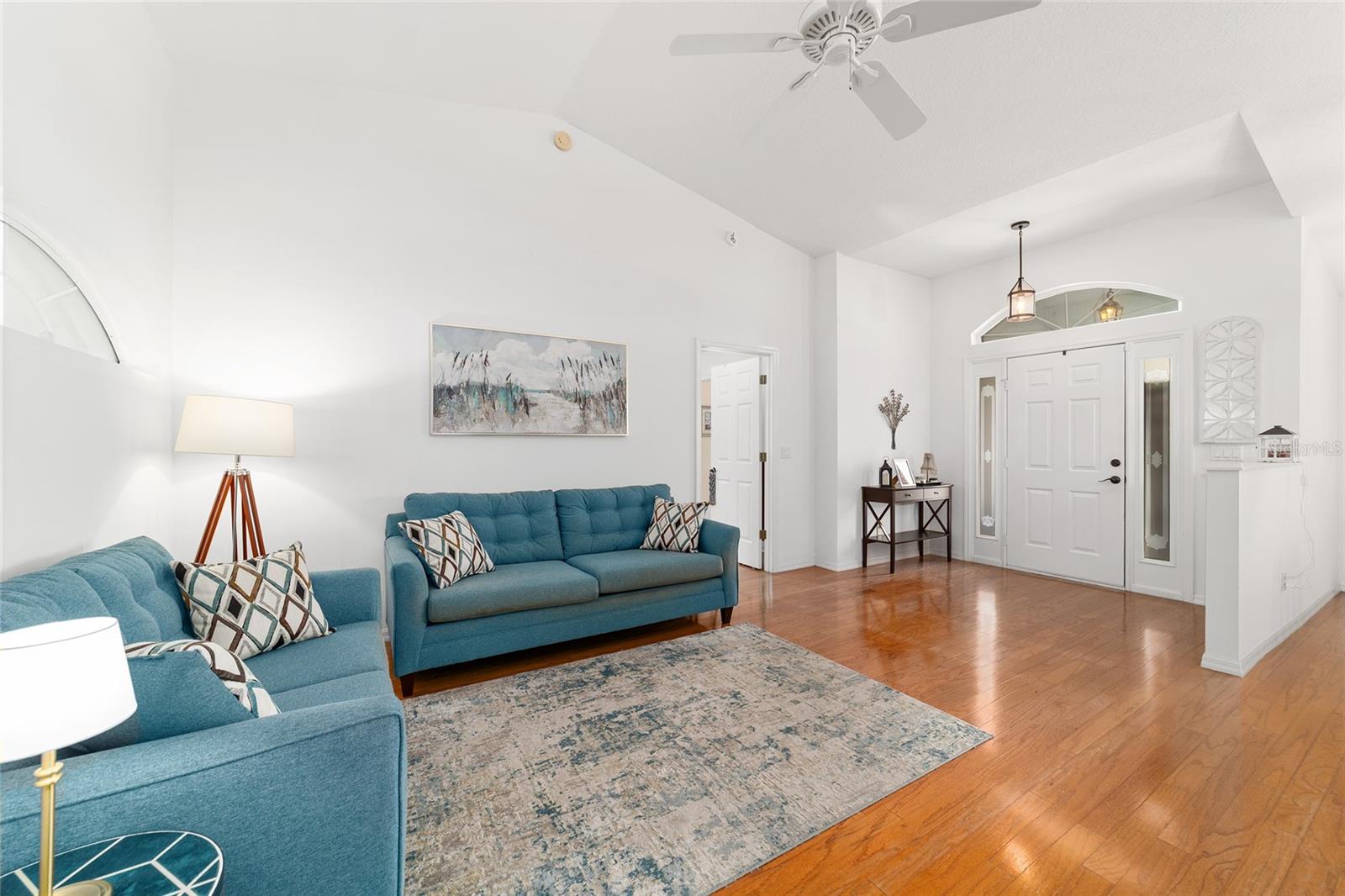 Image 4 of 64 For 4718 32nd Street