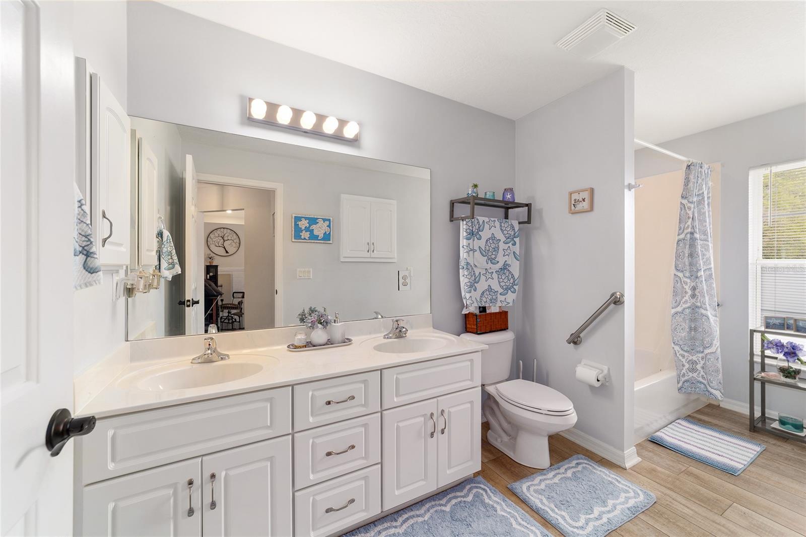 Image 40 of 64 For 4718 32nd Street