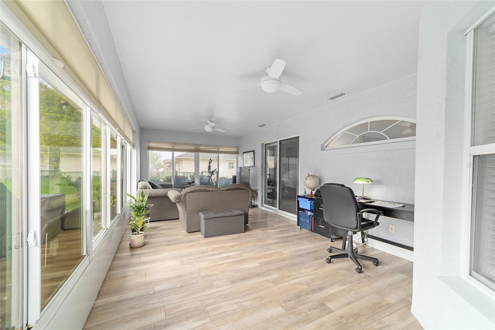 Image 49 of 64 For 4718 32nd Street