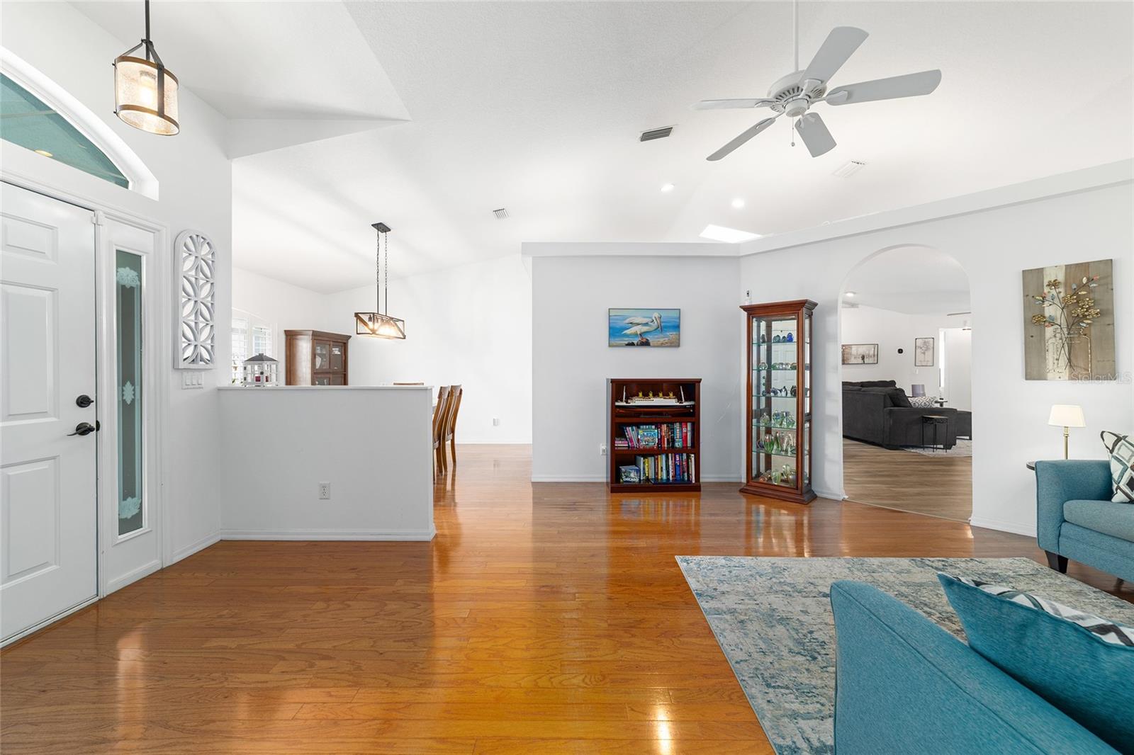 Image 6 of 64 For 4718 32nd Street