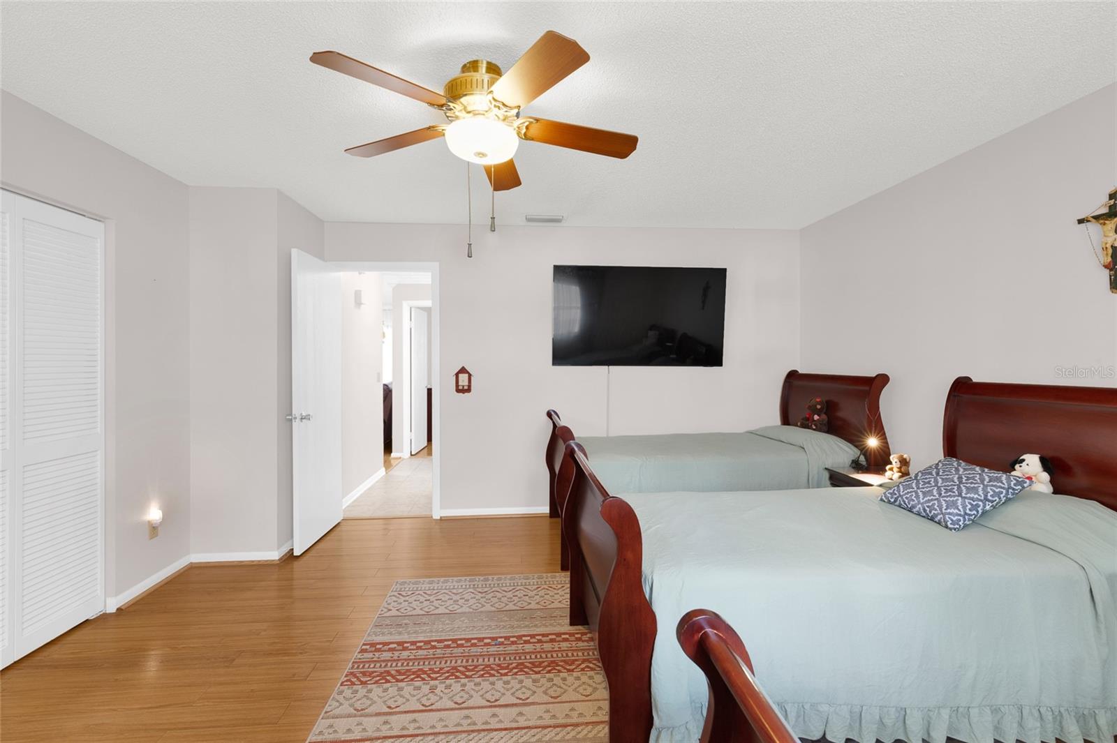 Image 12 of 35 For 8883 93rd Lane E