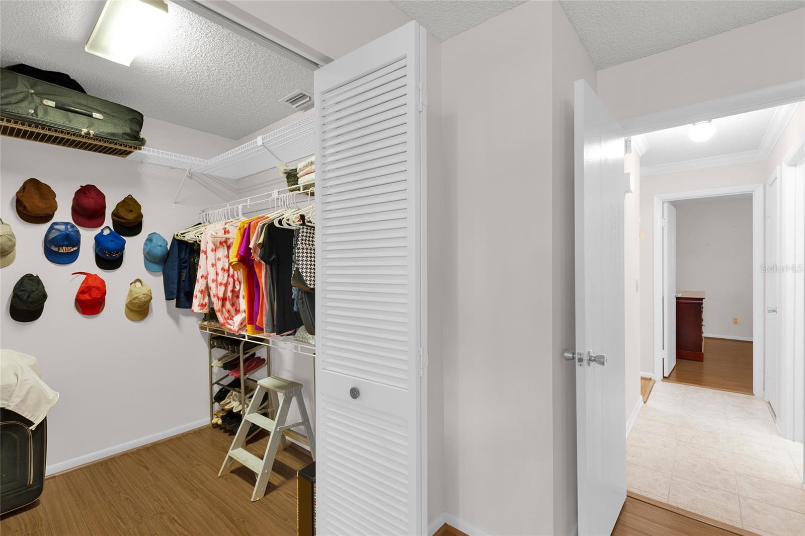 Image 18 of 35 For 8883 93rd Lane E