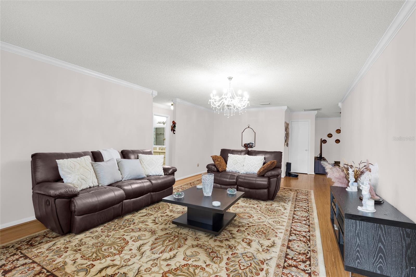 Image 21 of 35 For 8883 93rd Lane E