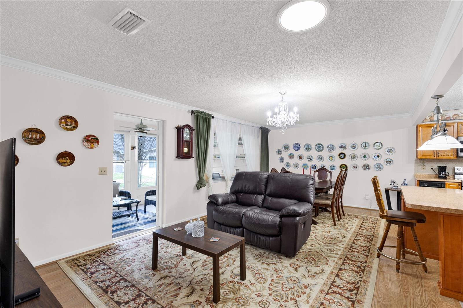 Image 24 of 35 For 8883 93rd Lane E