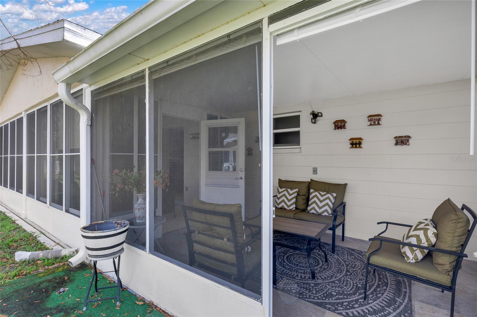 Image 26 of 35 For 8883 93rd Lane E