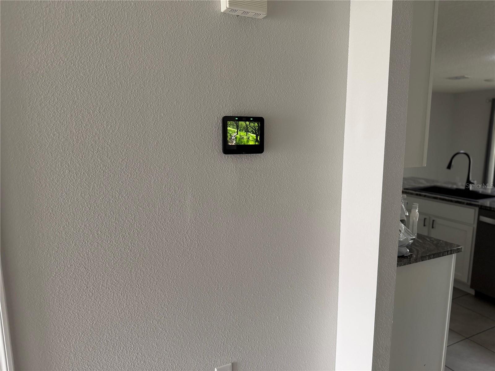 Image 4 of 25 For 6863 111th Lane