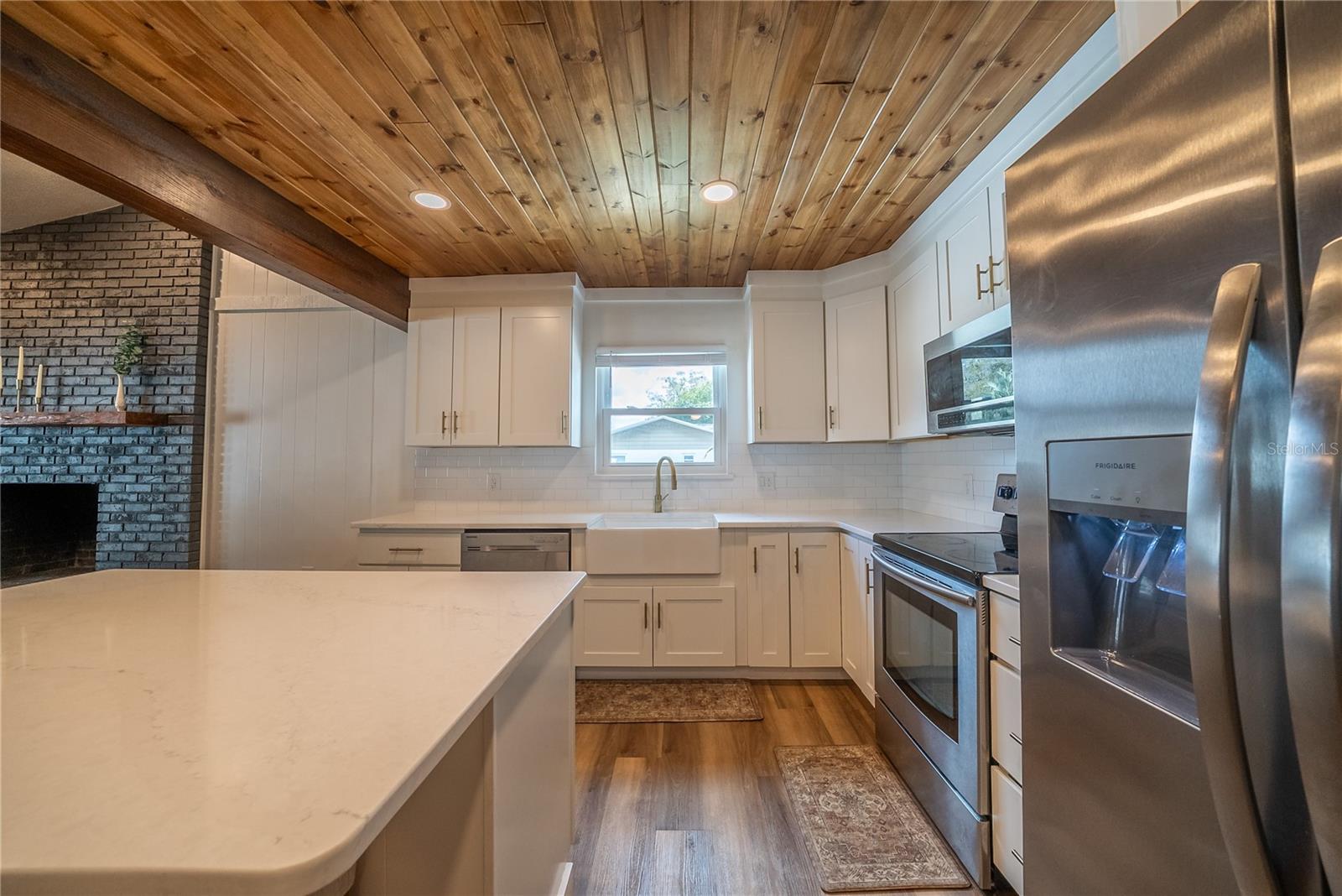 Image 10 of 36 For 4235 12th Place