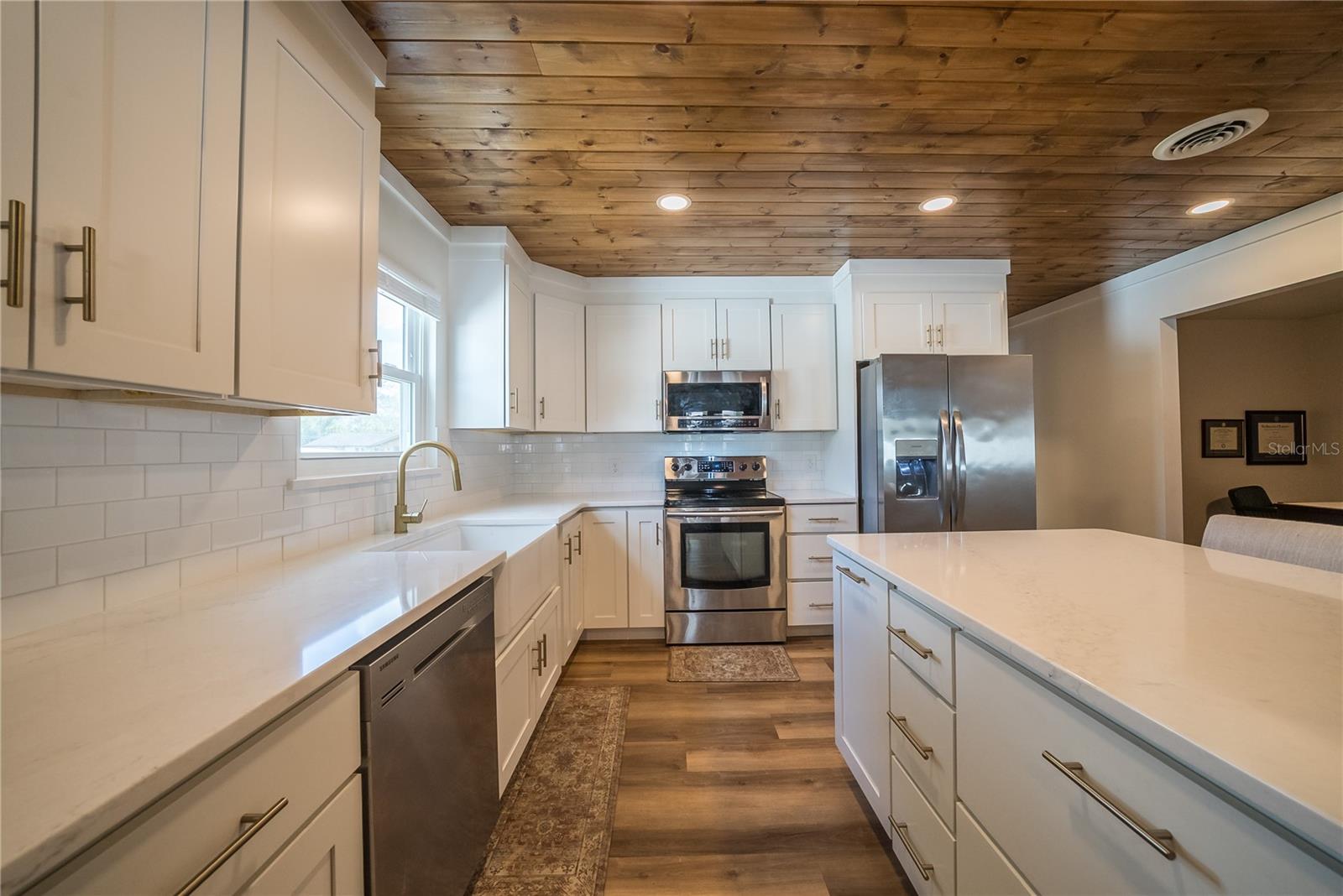 Image 11 of 36 For 4235 12th Place