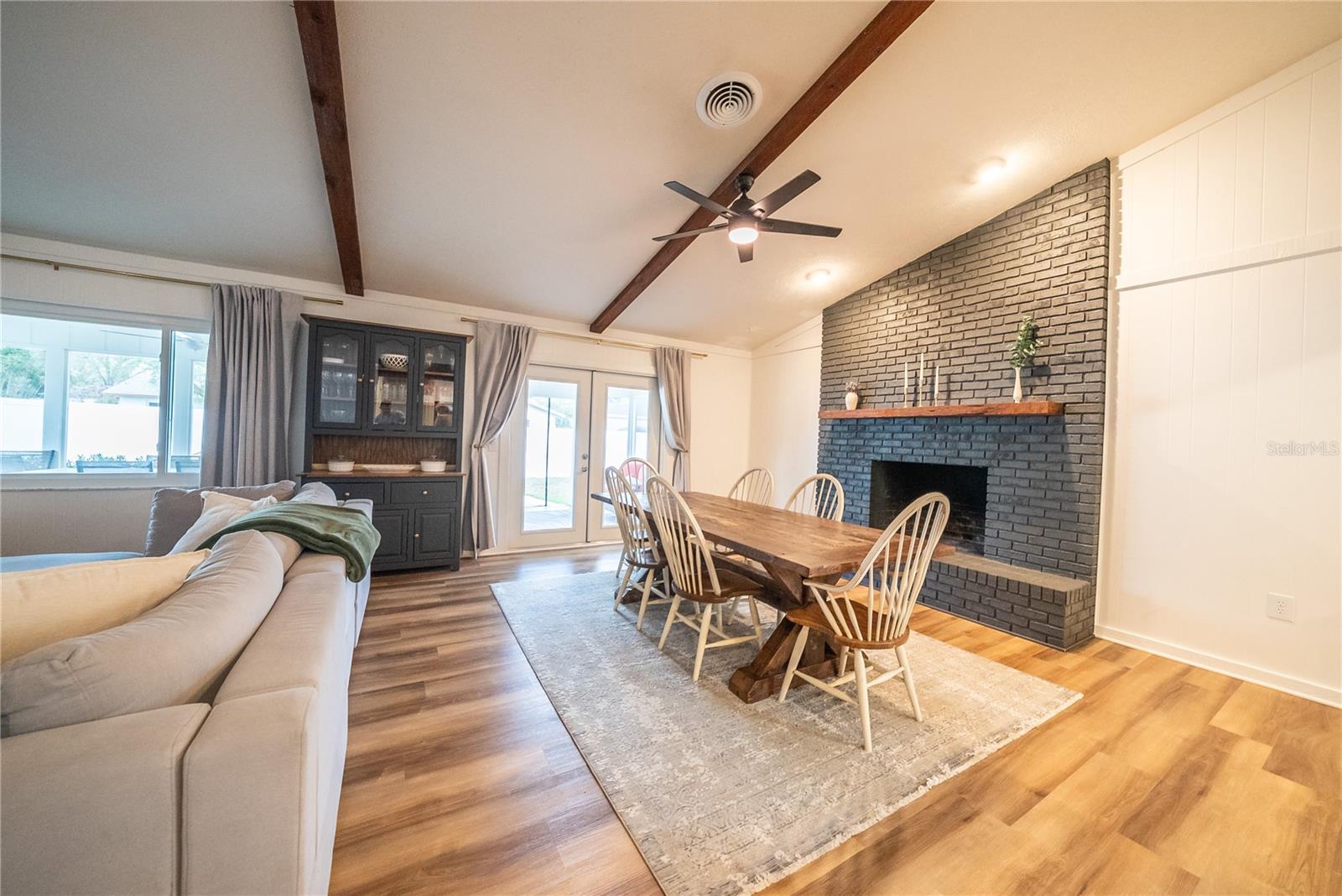 Image 4 of 36 For 4235 12th Place