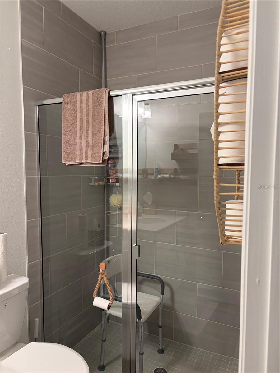 Image 15 of 35 For 7656 74th Loop