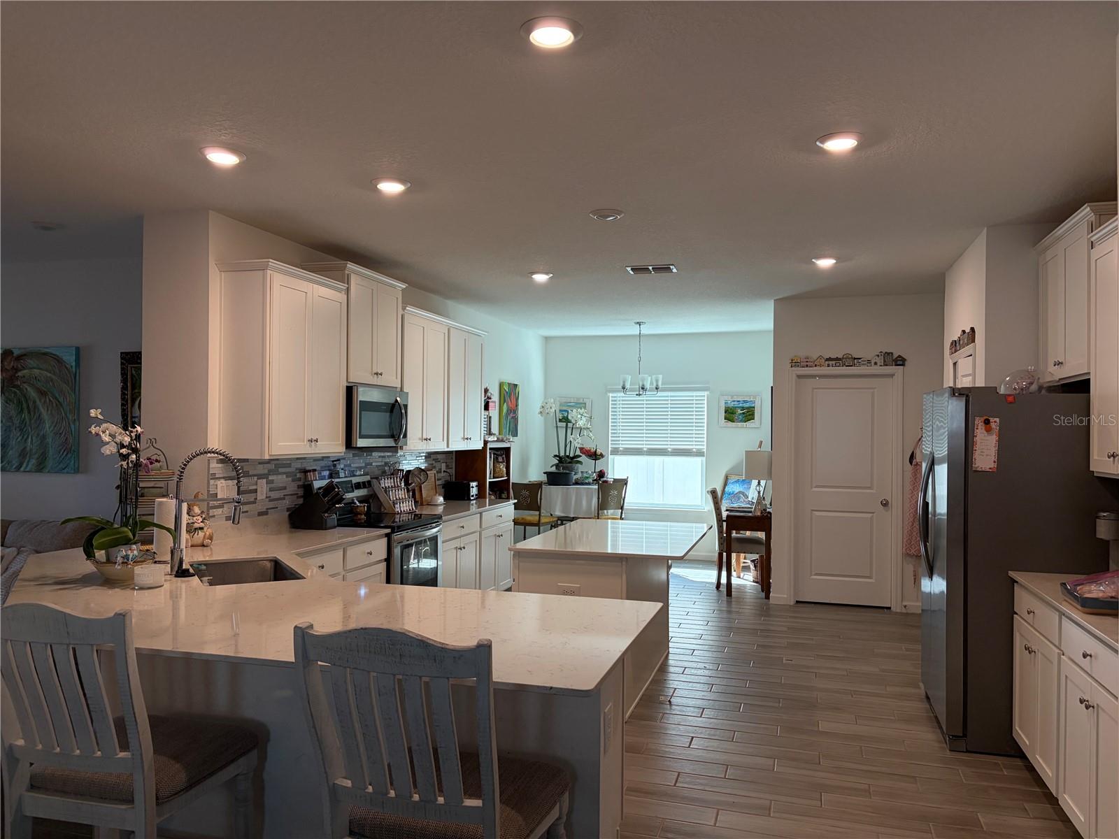 Image 7 of 35 For 7656 74th Loop