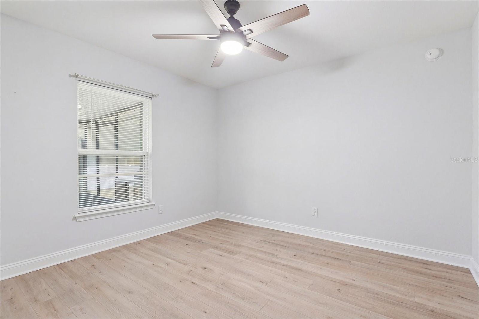 Image 27 of 41 For 6203 Hobson Terrace