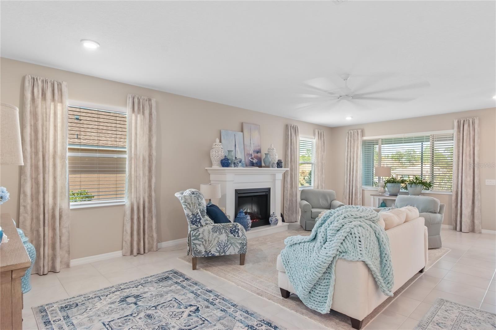 Image 18 of 49 For 10307 96th Lane