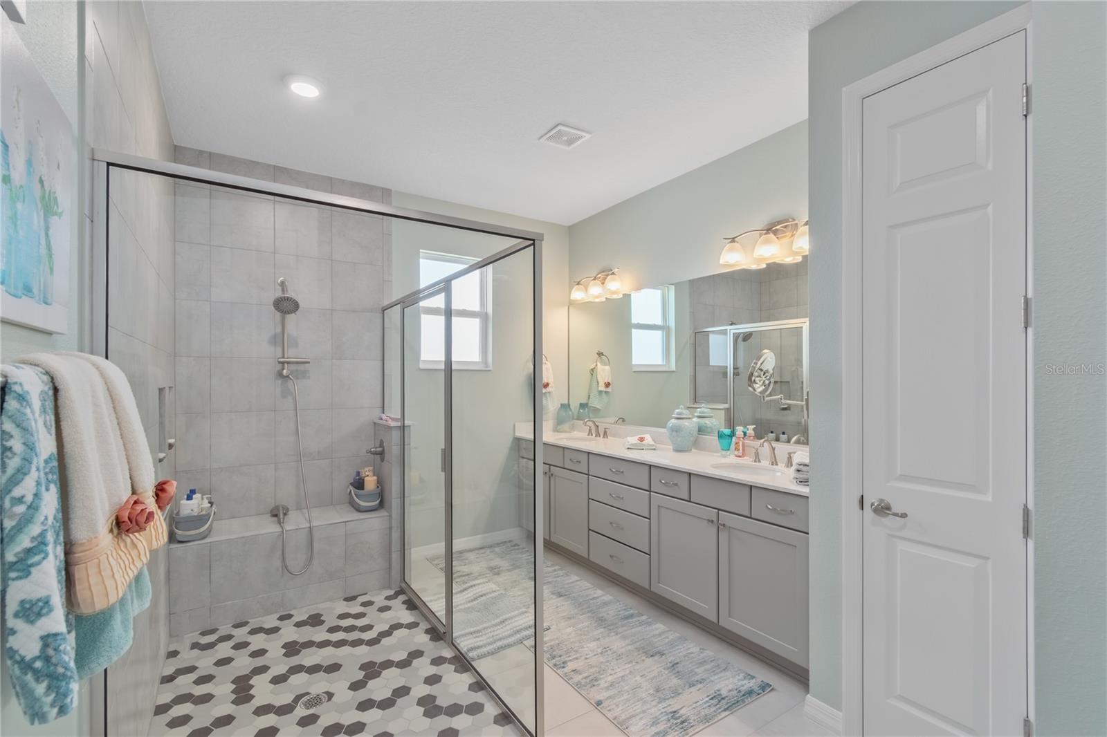 Image 29 of 49 For 10307 96th Lane