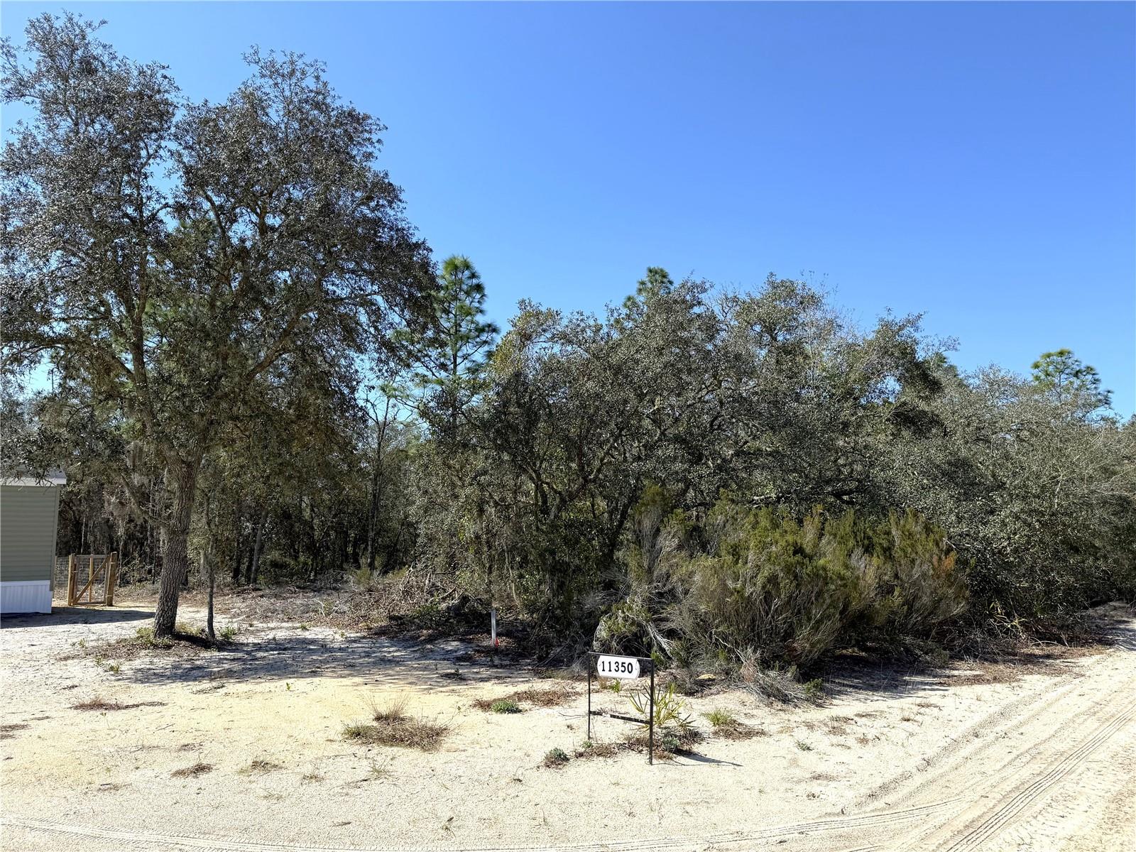 Image 3 of 6 For 00 67th Place