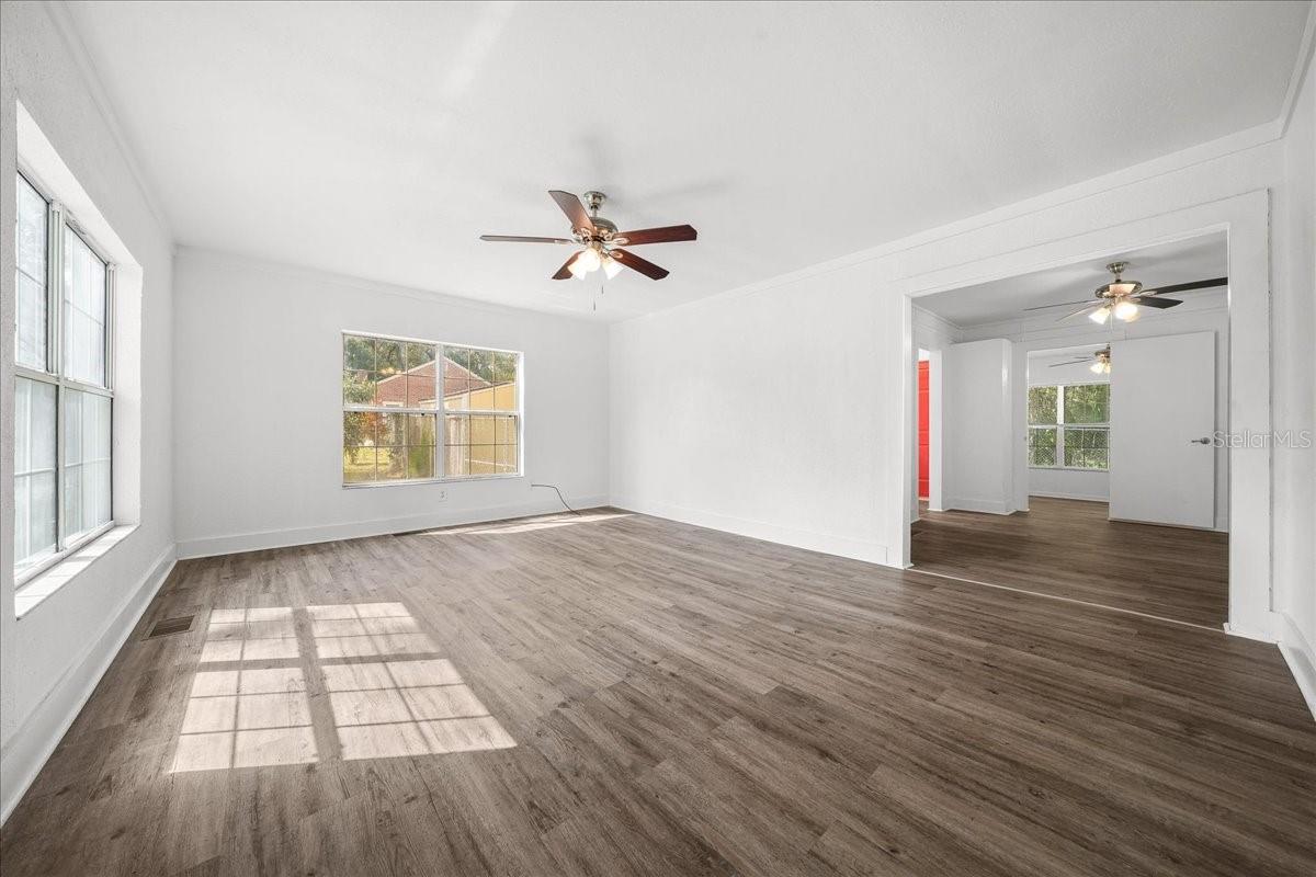 Image 4 of 59 For 945 20th Street