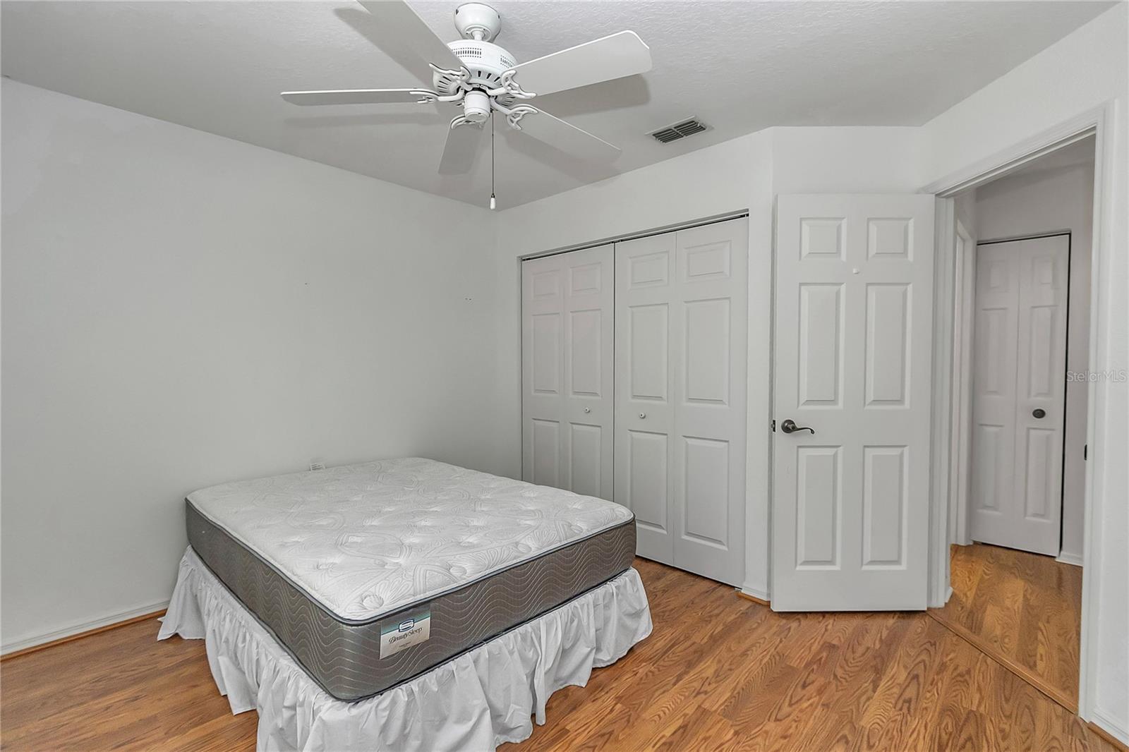 Image 22 of 30 For 7913 115th Loop