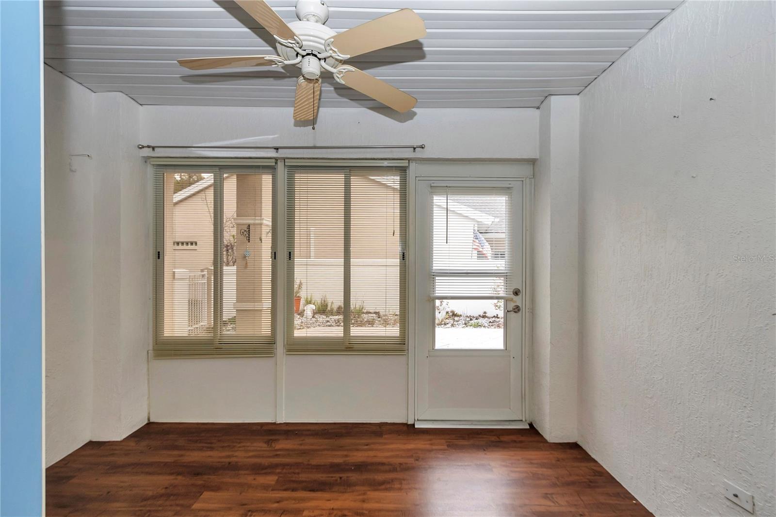 Image 23 of 30 For 7913 115th Loop