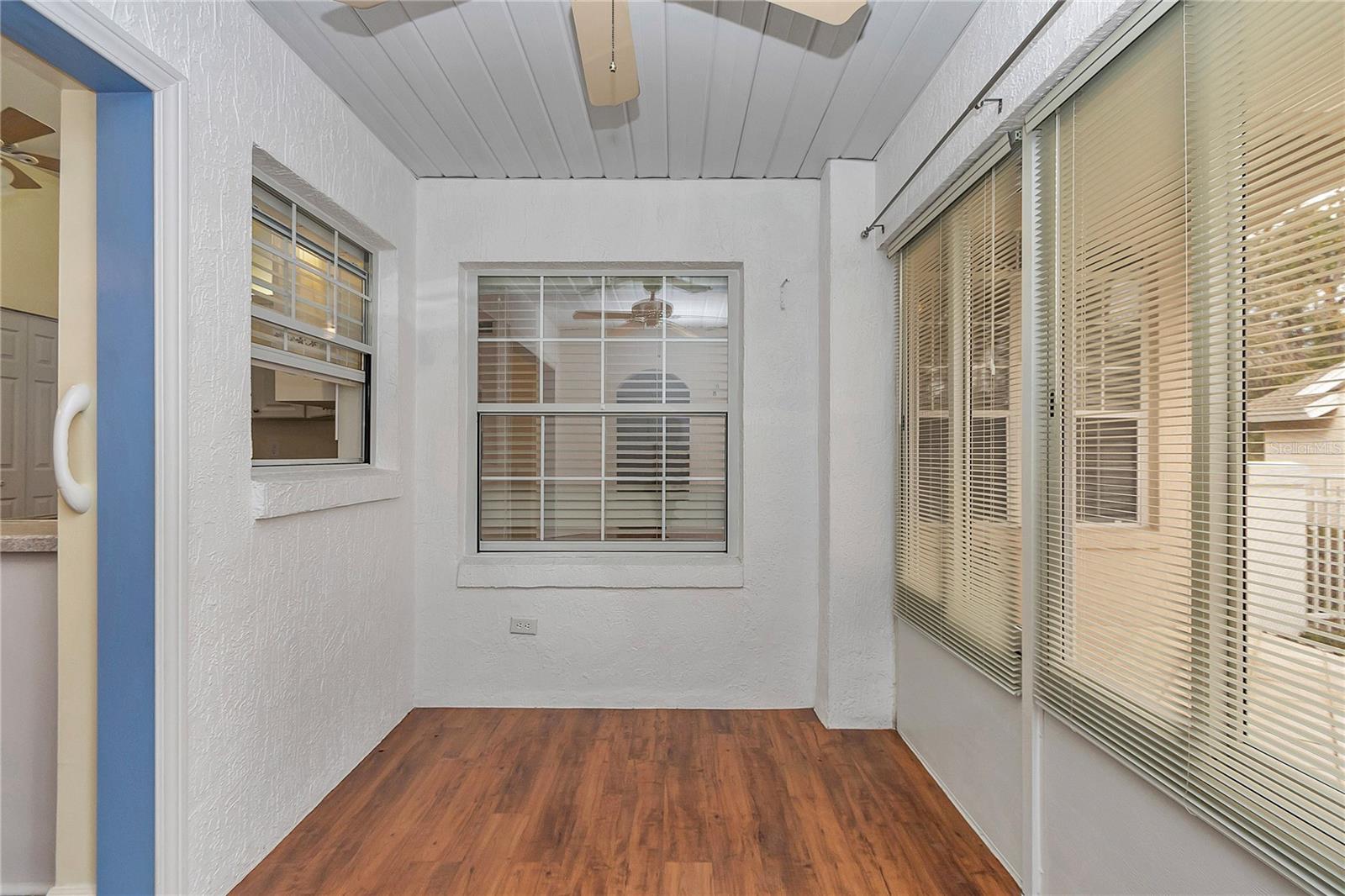 Image 24 of 30 For 7913 115th Loop