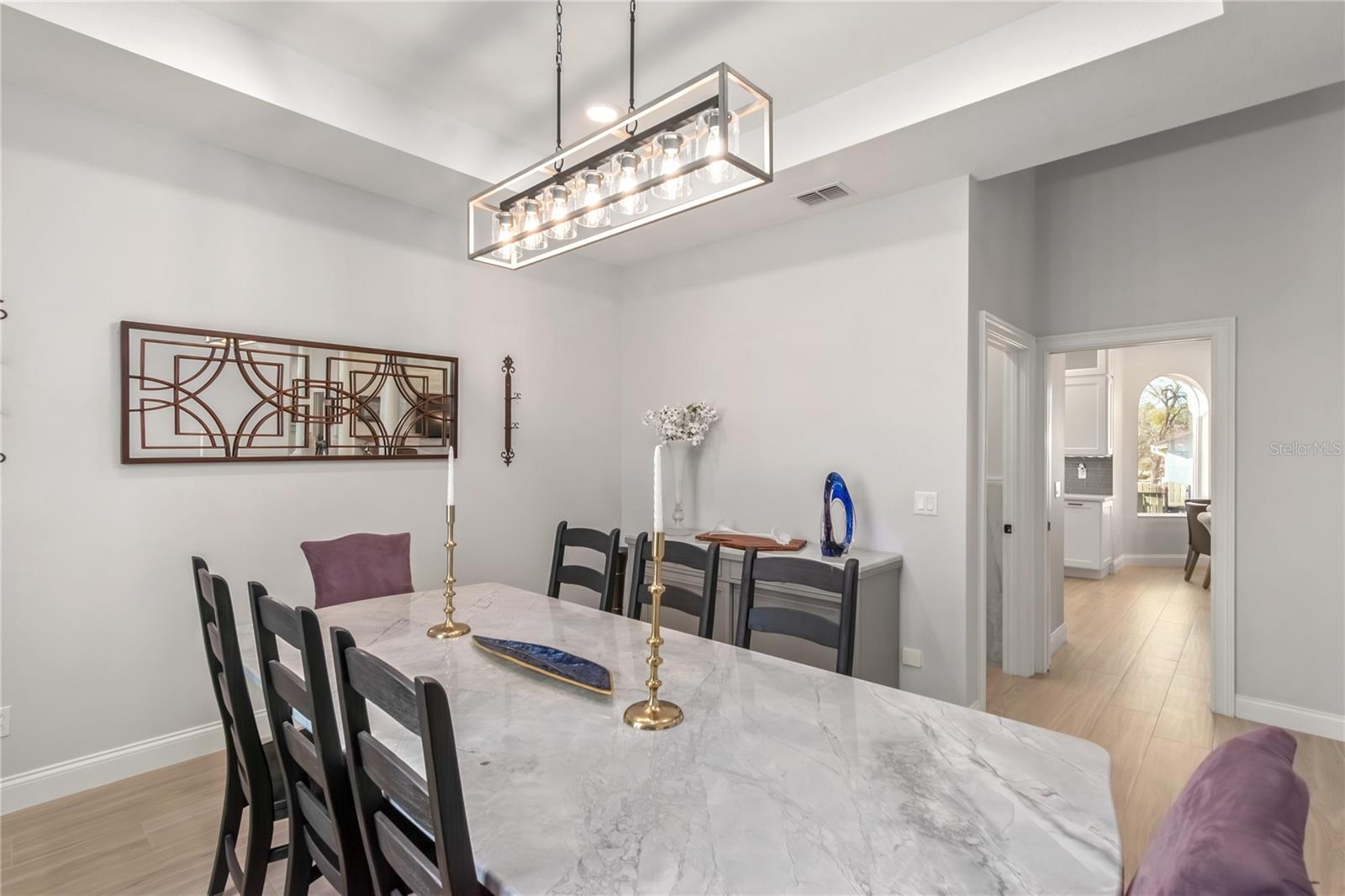 Image 19 of 68 For 10516 27th Avenue