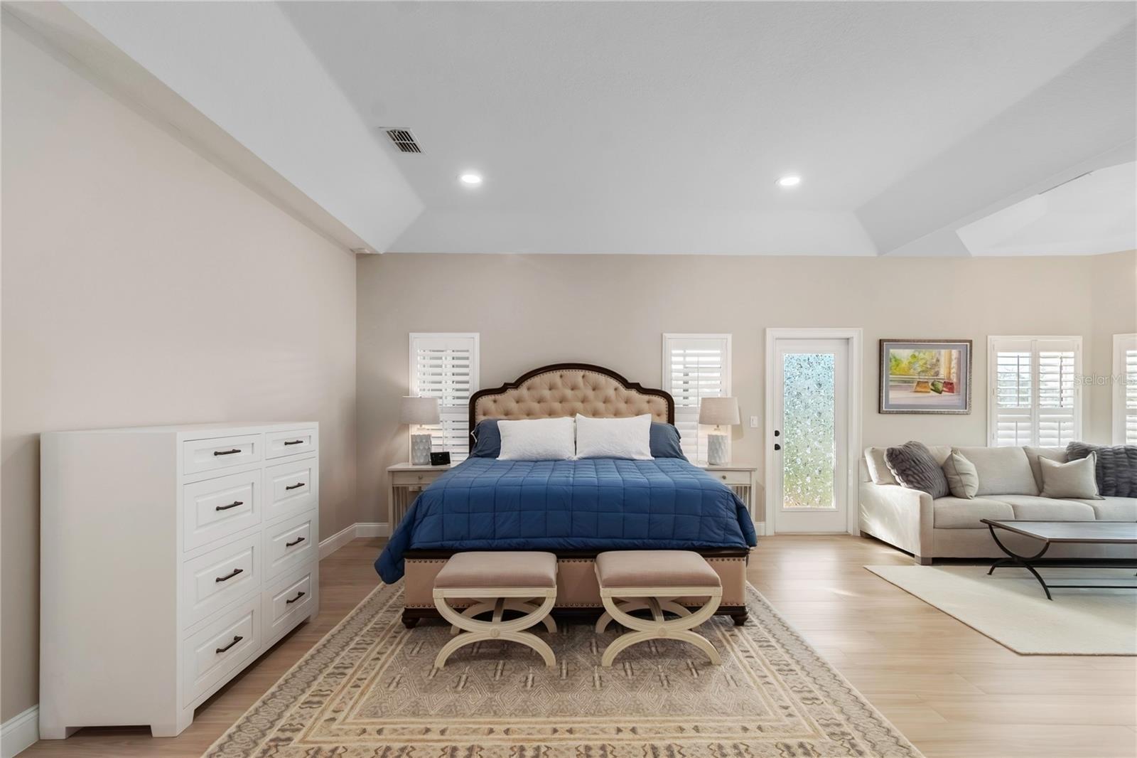 Image 27 of 68 For 10516 27th Avenue