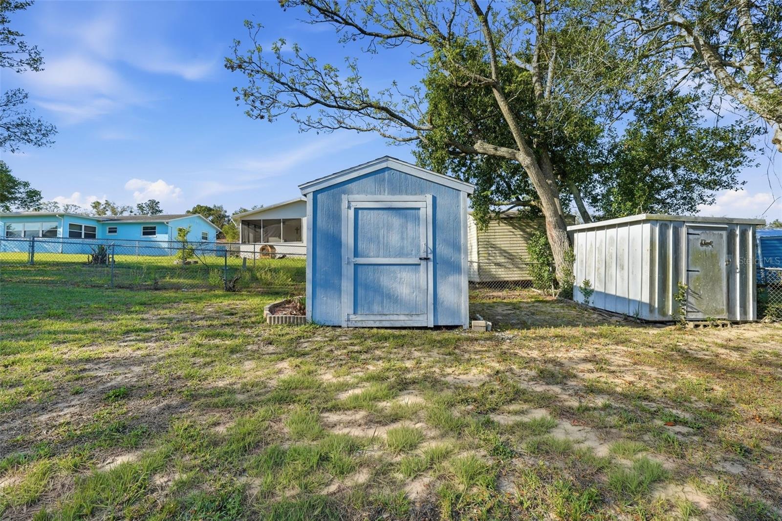 Image 37 of 45 For 6 Oak Hollow Drive