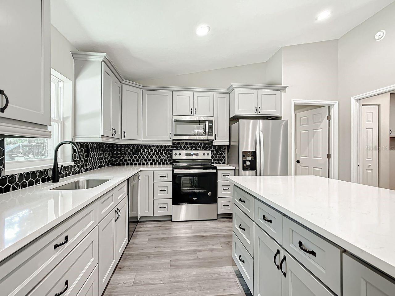 Image 12 of 32 For 15500? 49 Place