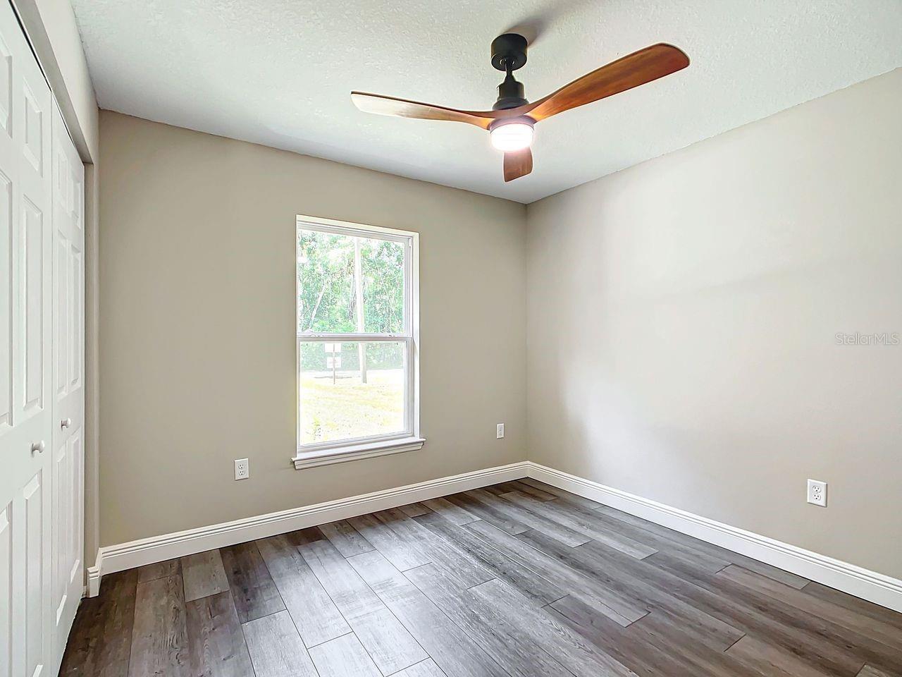 Image 16 of 32 For 15500? 49 Place