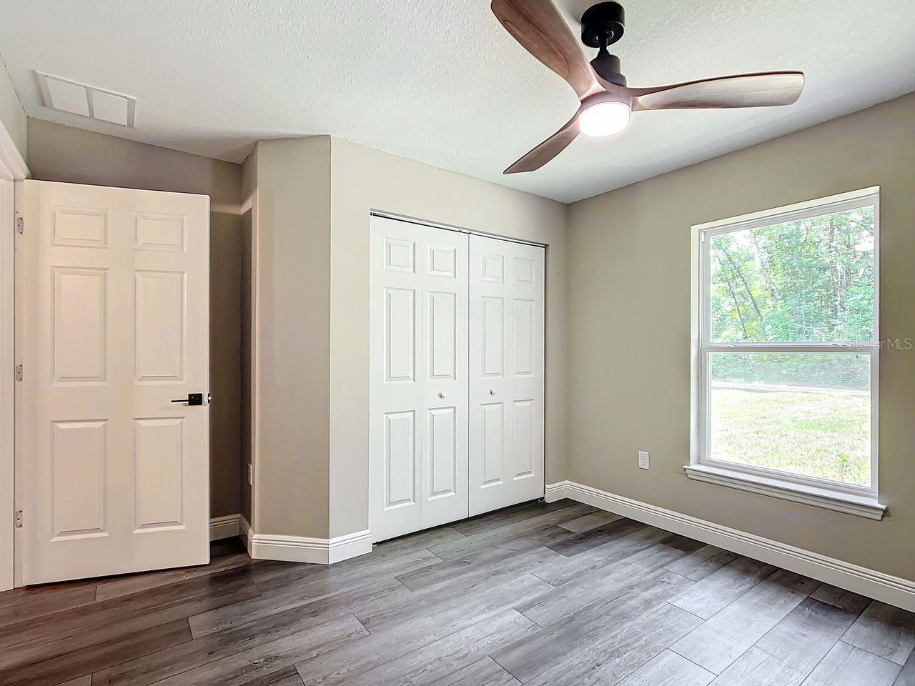 Image 17 of 32 For 15500? 49 Place