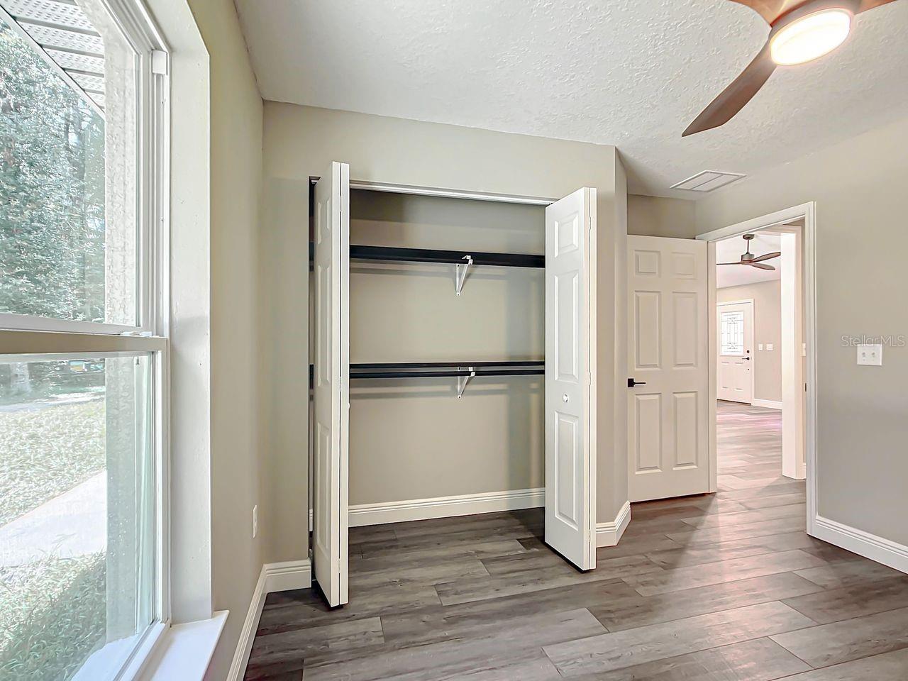 Image 23 of 32 For 15500? 49 Place