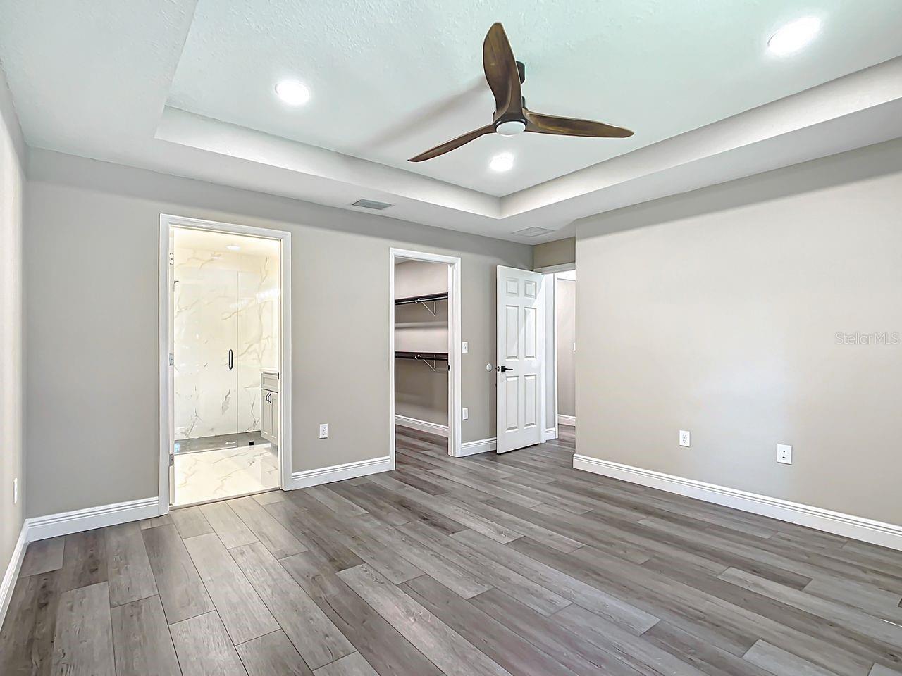 Image 26 of 32 For 15500? 49 Place