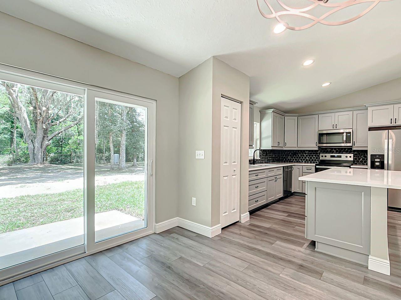 Image 9 of 32 For 15500? 49 Place