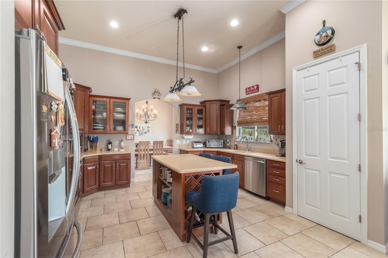 Image 18 of 100 For 13025 Gainesville Road