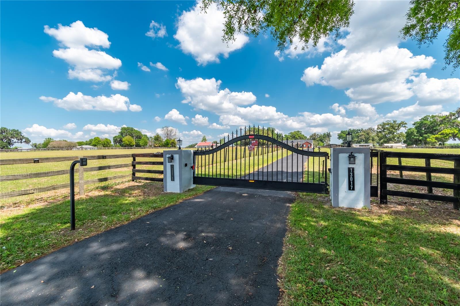 Image 2 of 100 For 13025 Gainesville Road