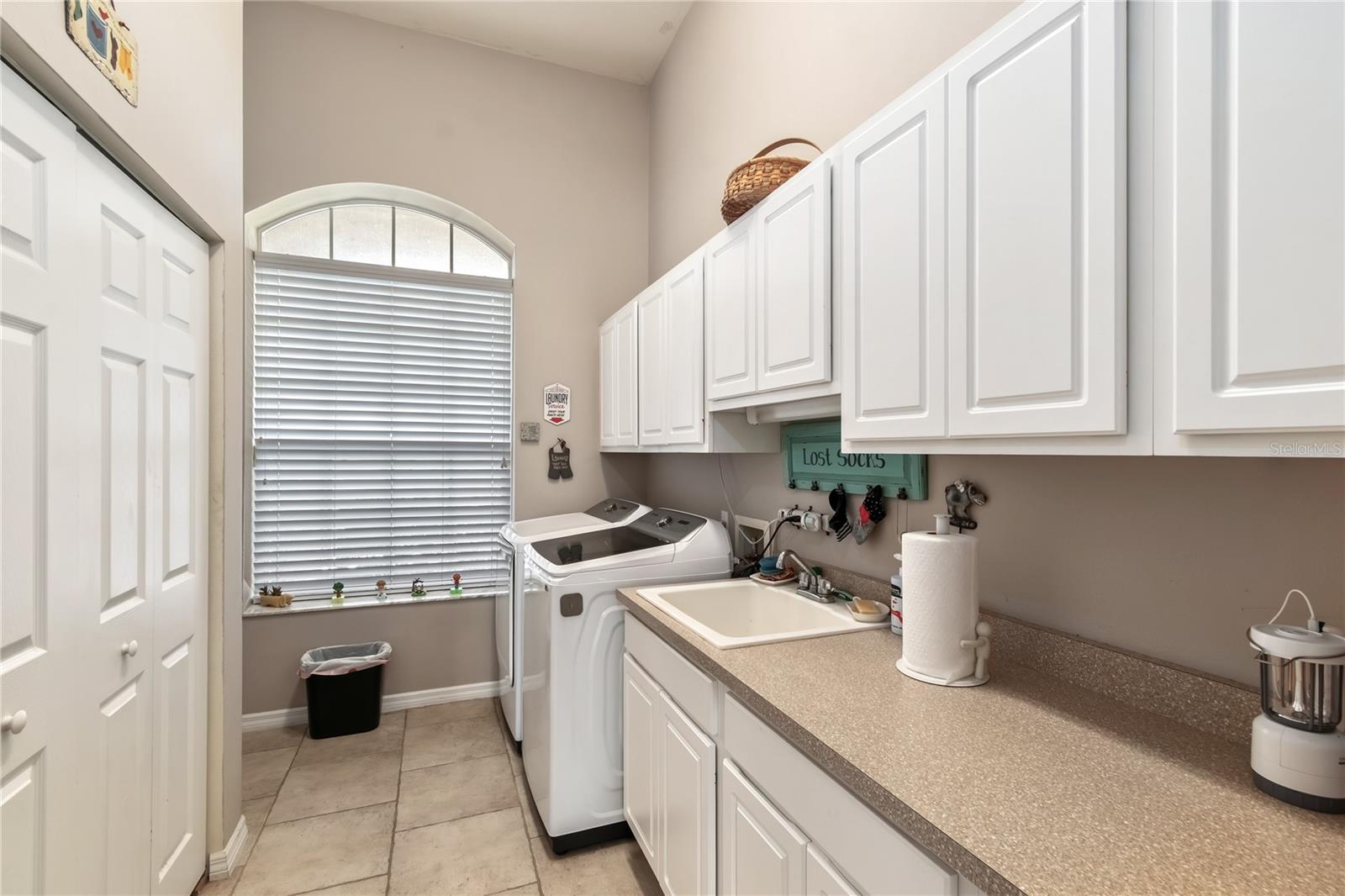 Image 23 of 100 For 13025 Gainesville Road