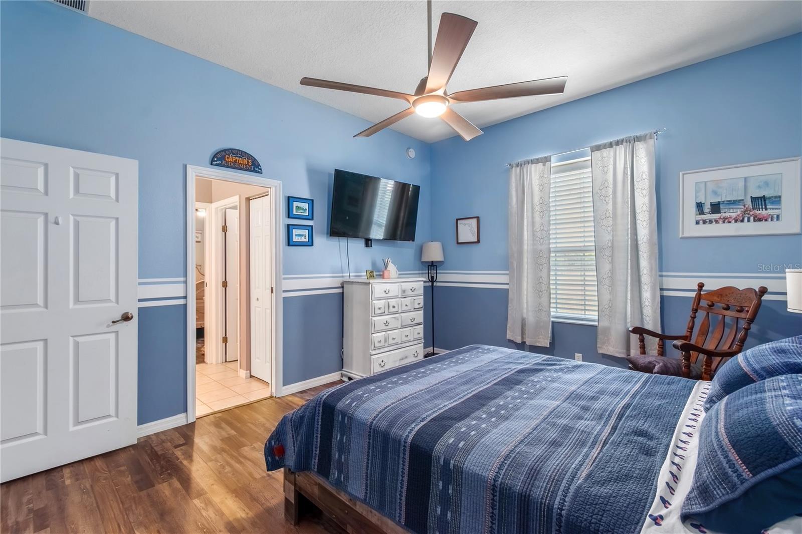 Image 35 of 100 For 13025 Gainesville Road