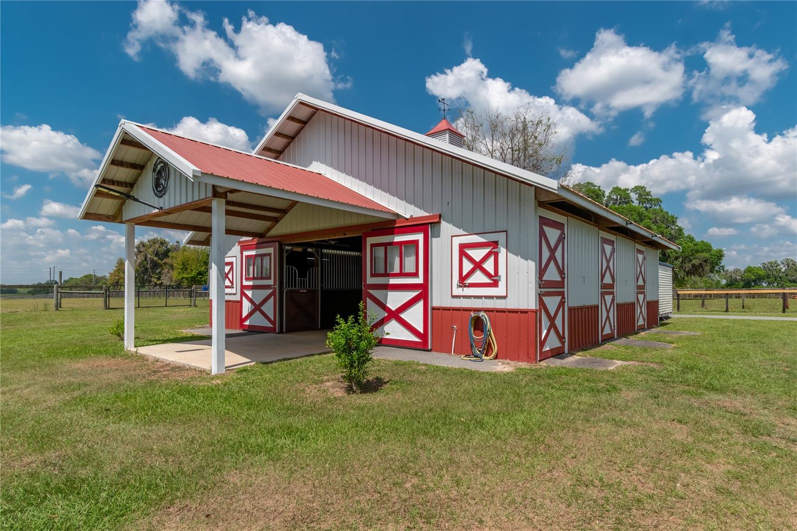 Image 57 of 100 For 13025 Gainesville Road