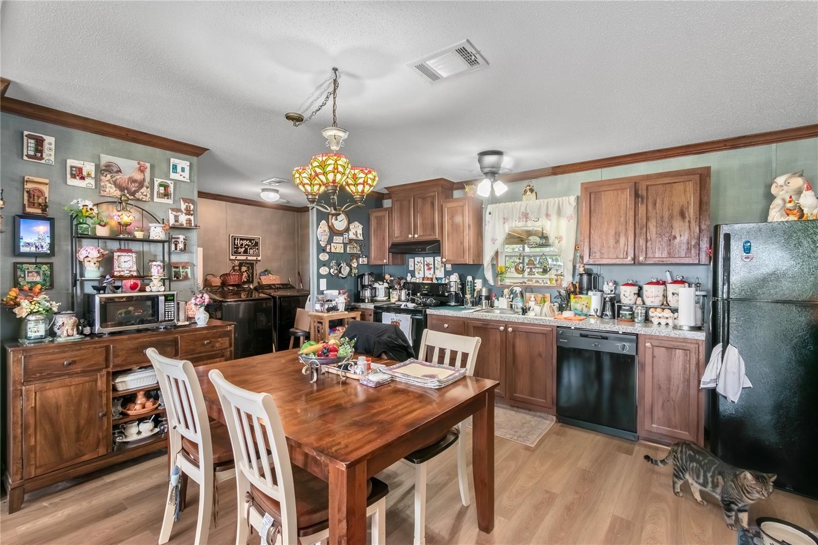 Image 68 of 100 For 13025 Gainesville Road