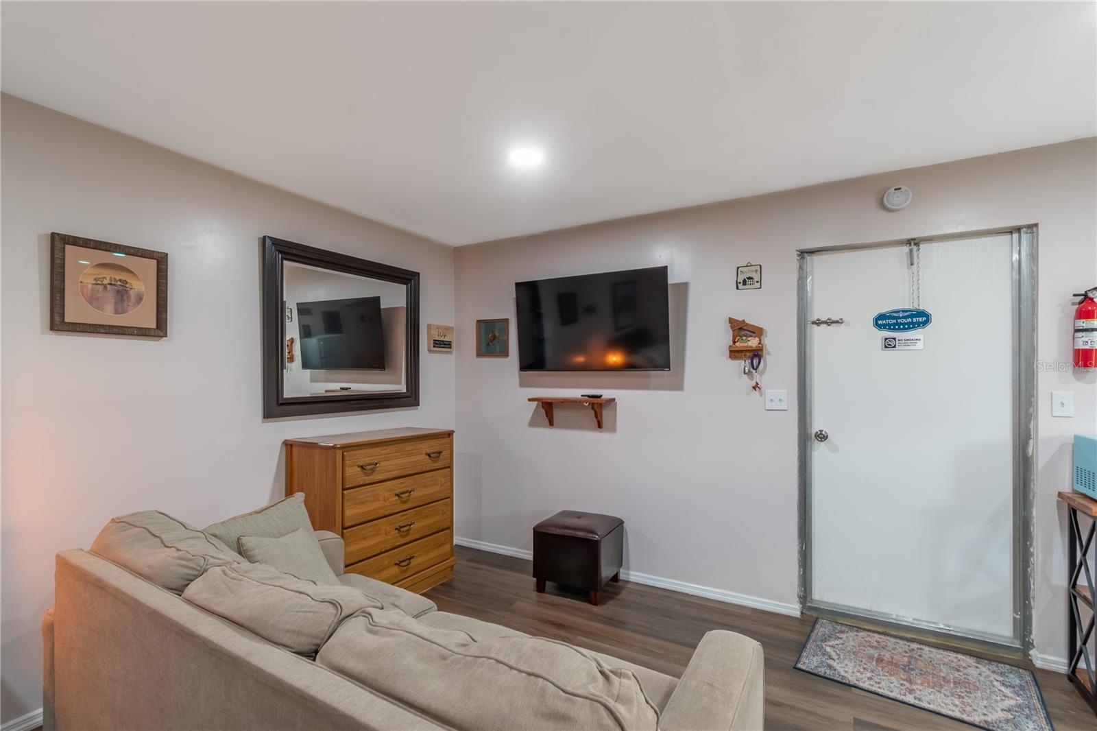 Image 81 of 100 For 13025 Gainesville Road