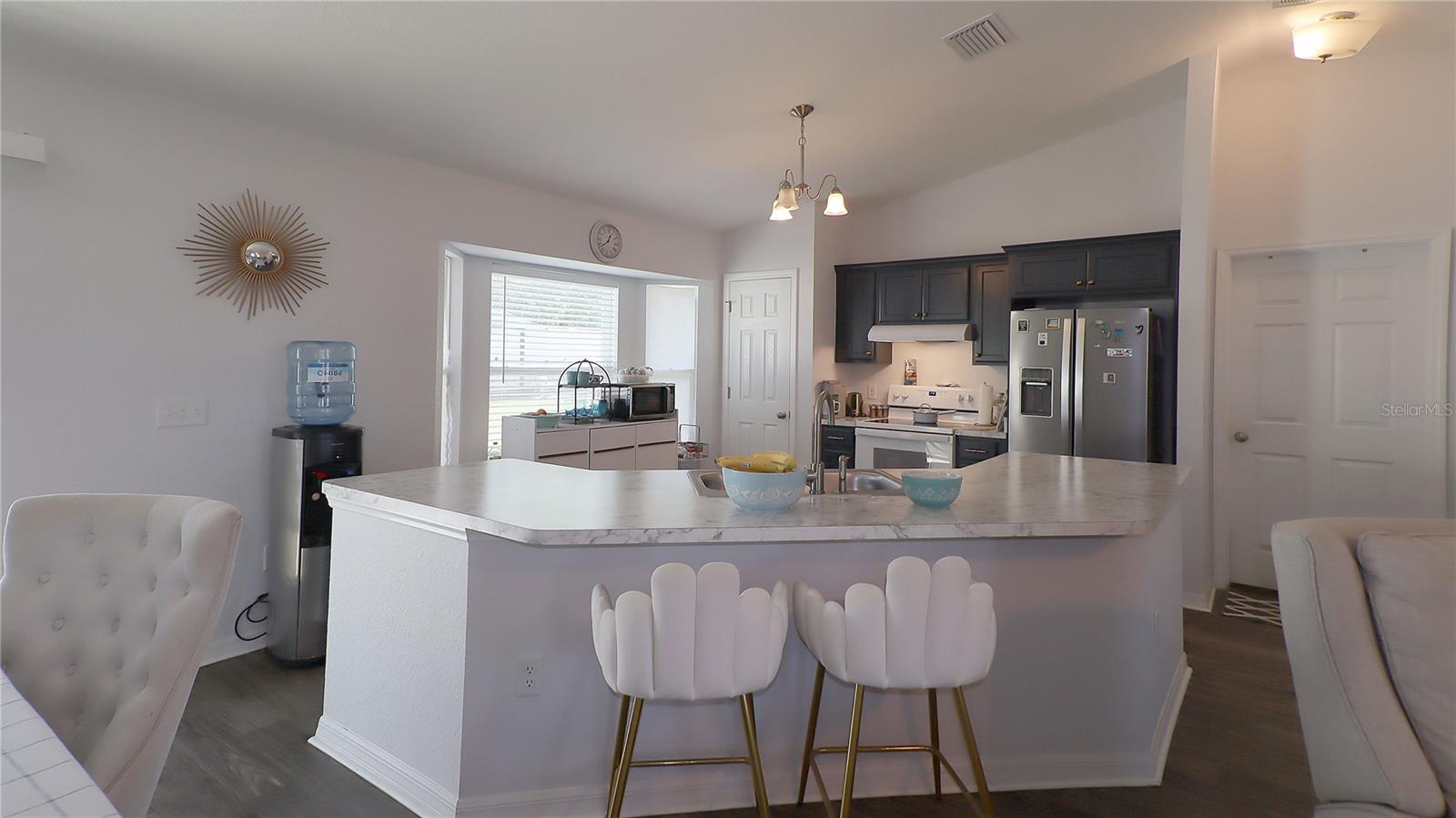 Image 12 of 32 For 12495 102nd Avenue