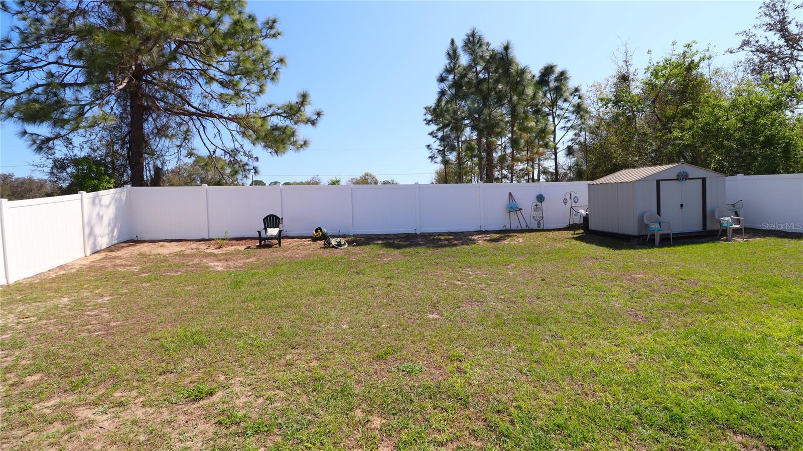 Image 22 of 32 For 12495 102nd Avenue