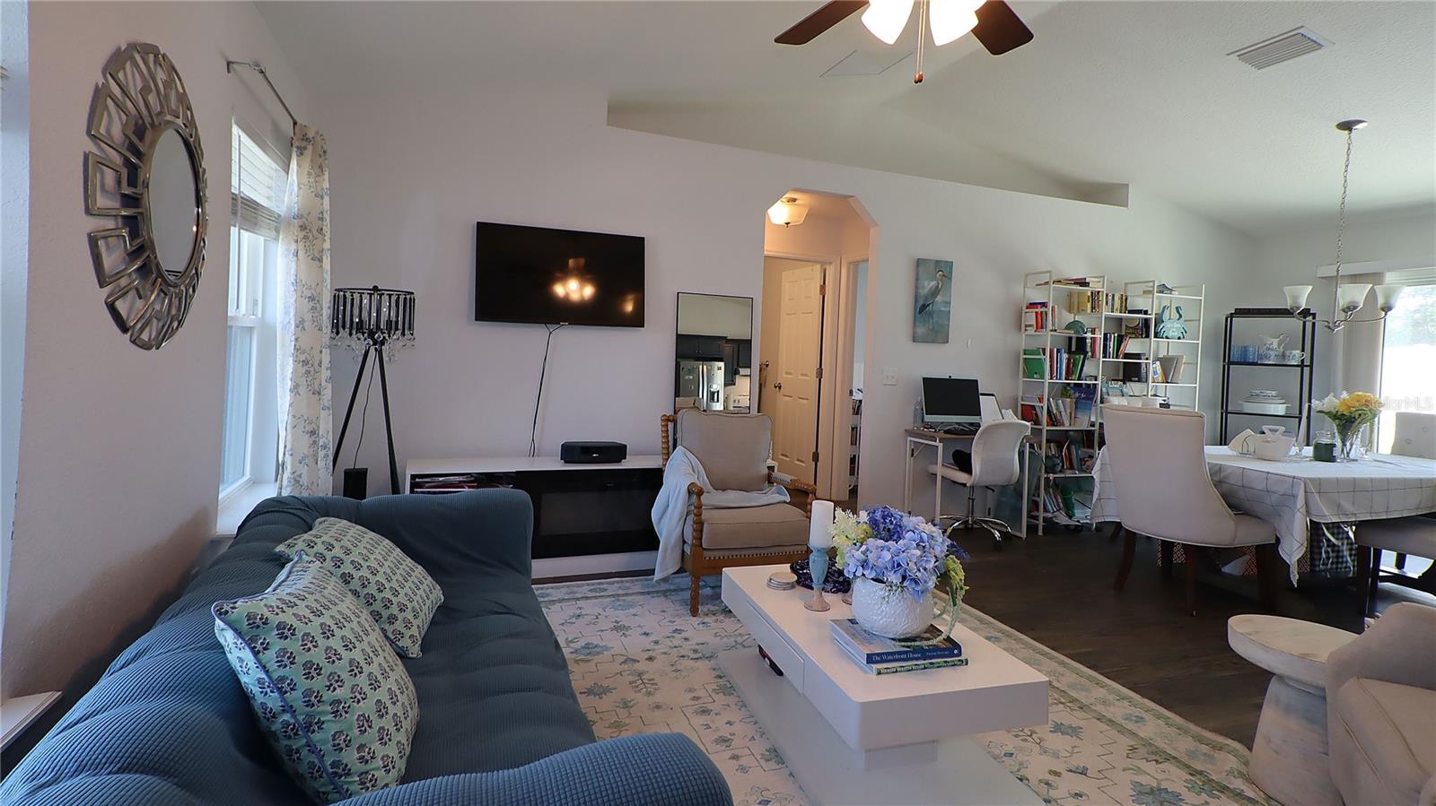 Image 4 of 32 For 12495 102nd Avenue