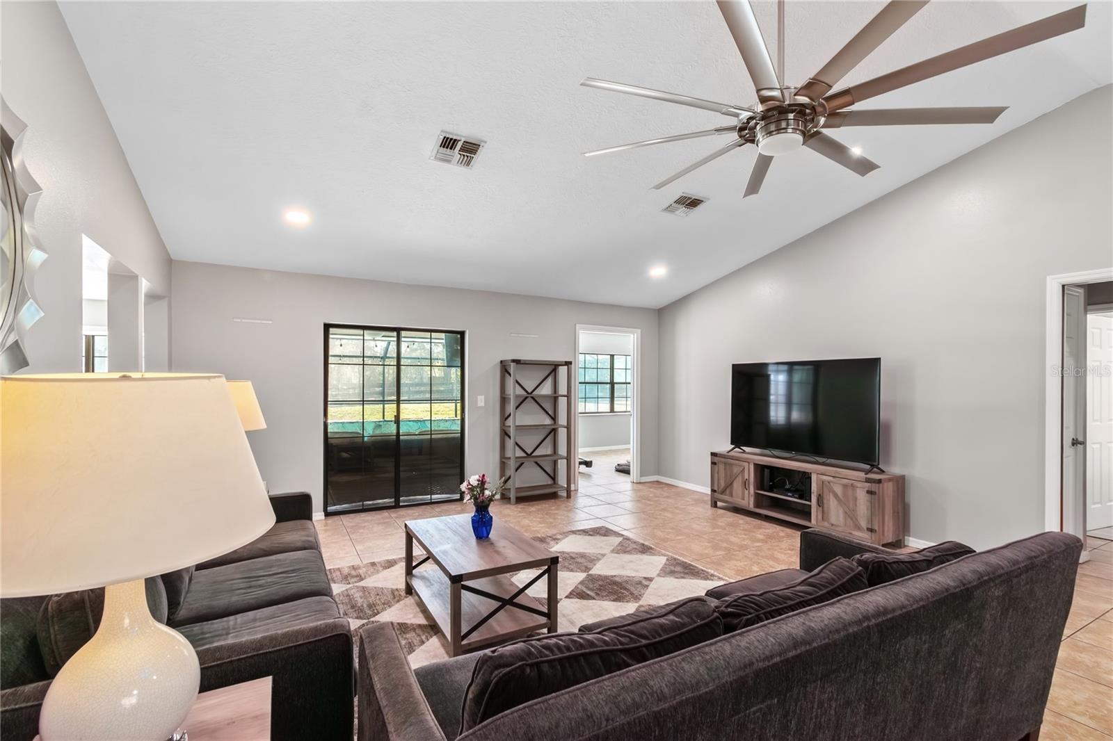 Image 14 of 68 For 10 Carry Back Road