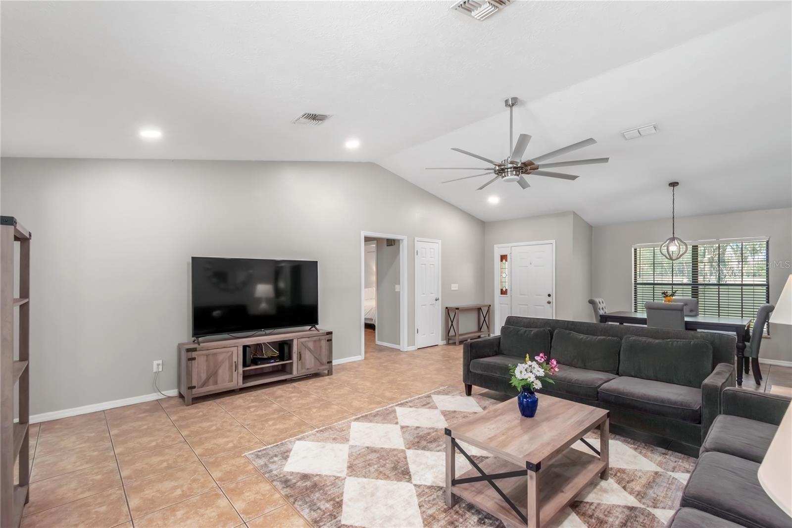 Image 15 of 68 For 10 Carry Back Road