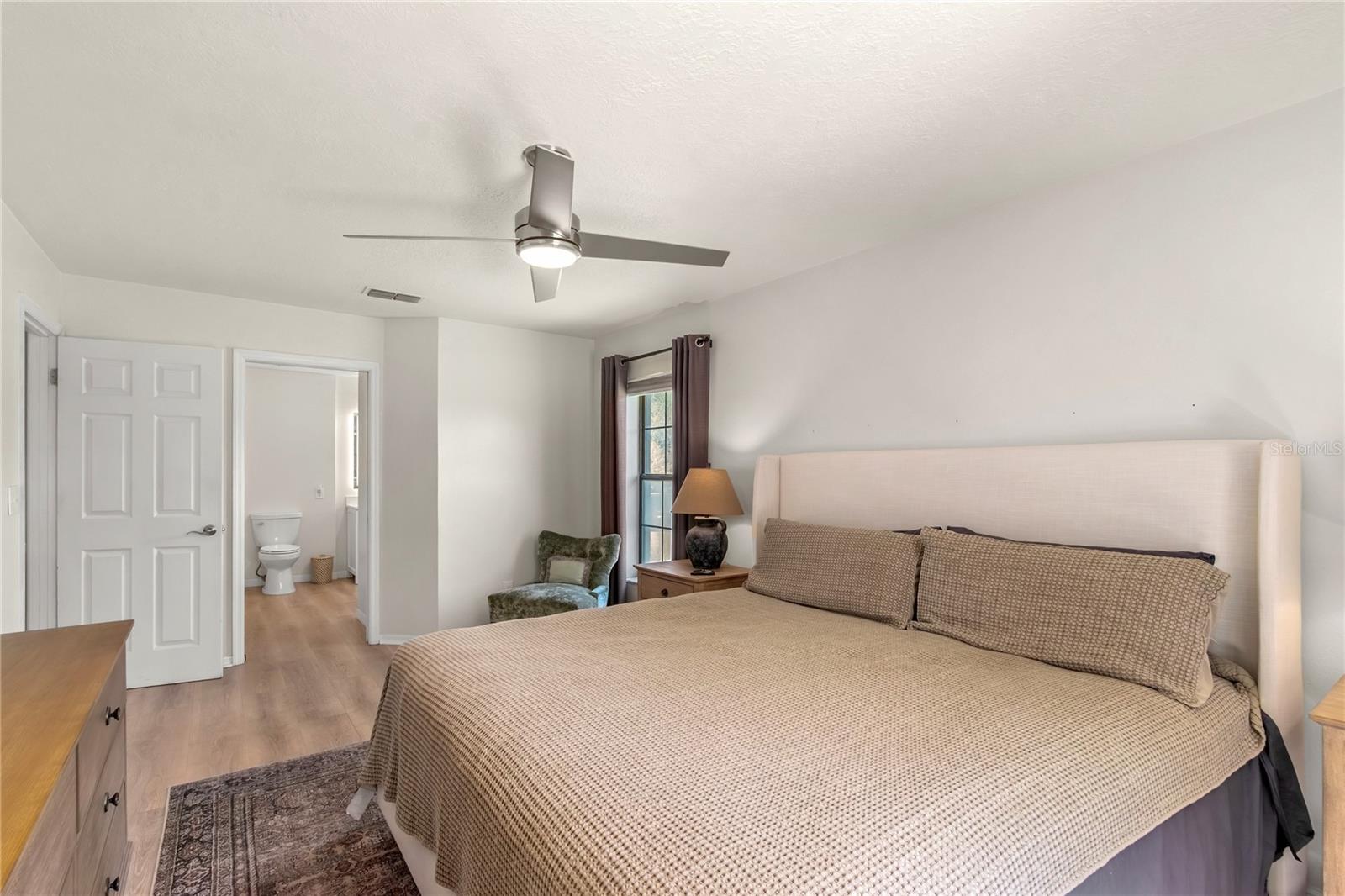 Image 24 of 68 For 10 Carry Back Road