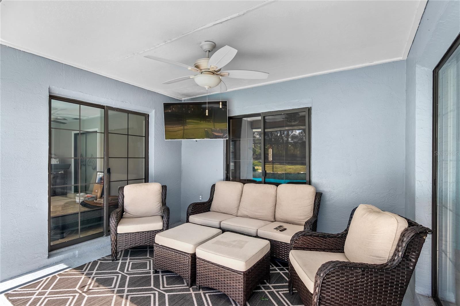 Image 38 of 68 For 10 Carry Back Road