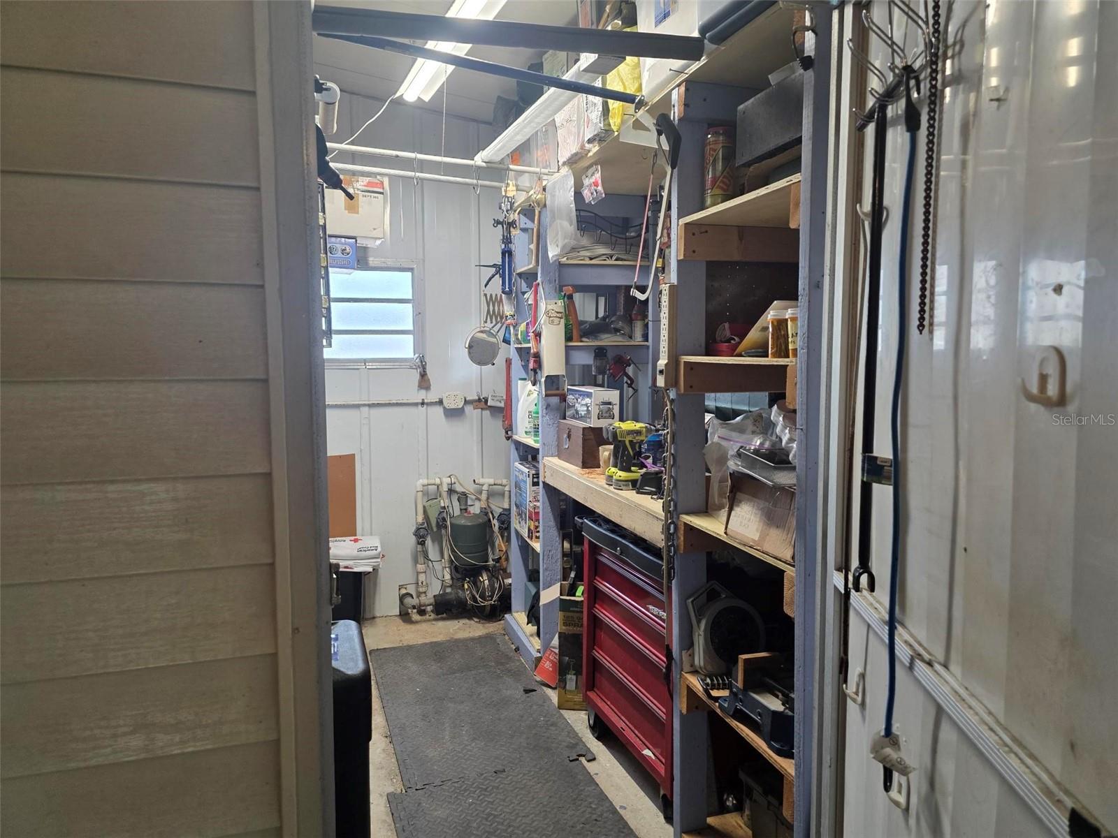 Listing photo id 19 for 7406 Stillwater Drive